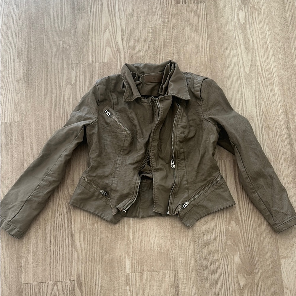 Women's Olive Jacket